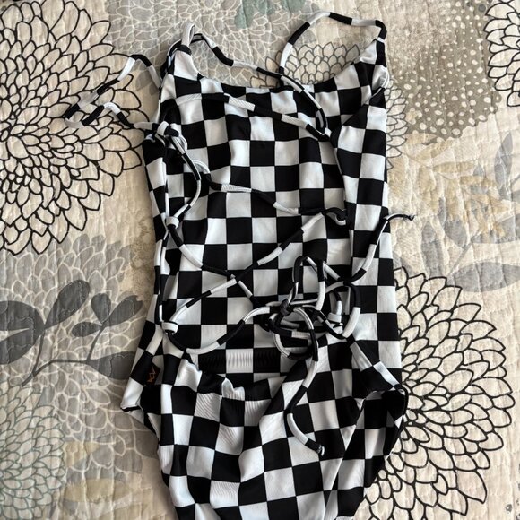 NWOT Checkered bodysuit - adjustable, size XS-S - Picture 4 of 4